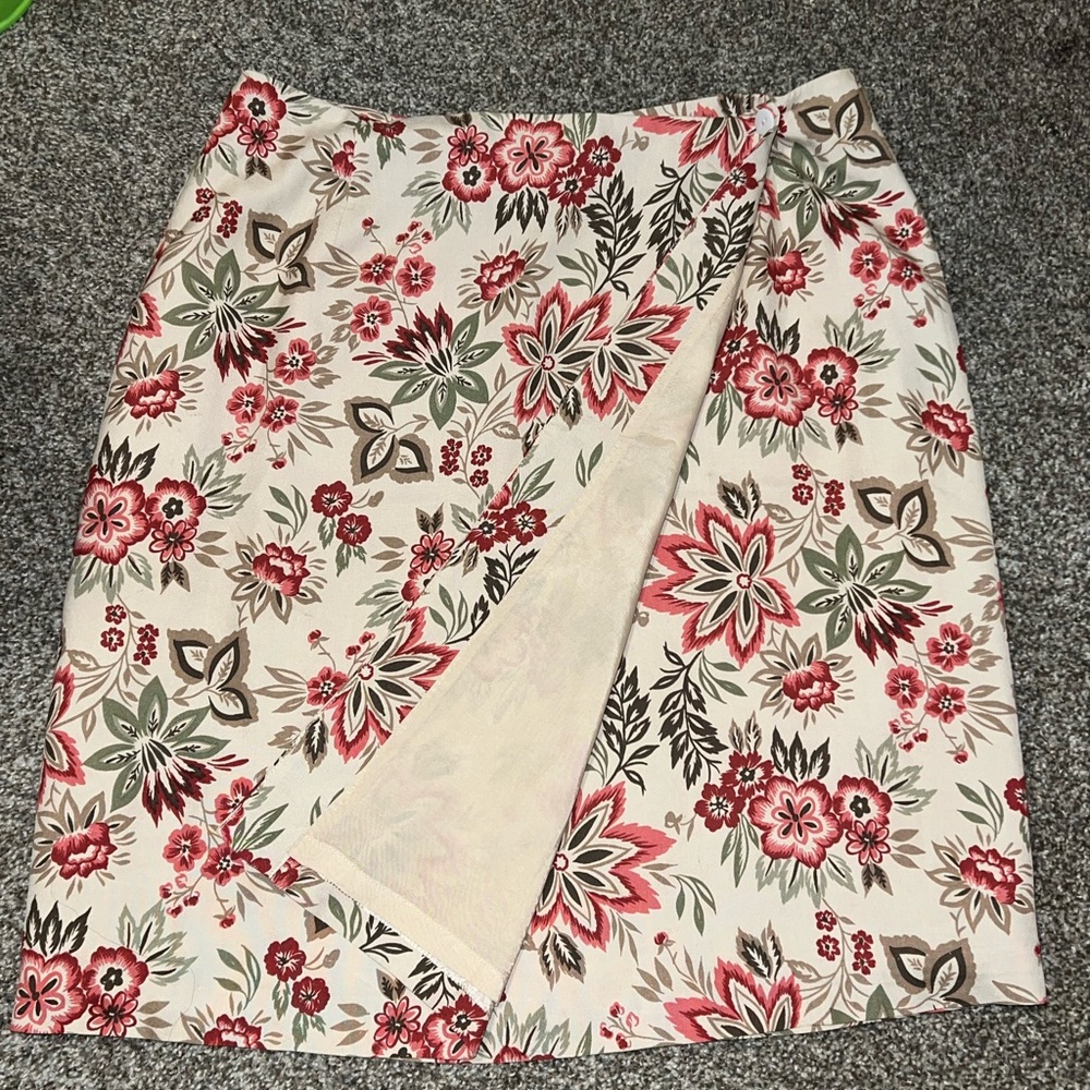 100% Silk Lined Charter Club Print Skirt